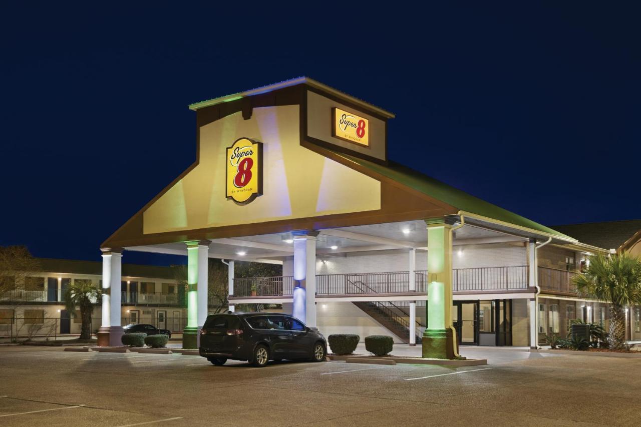 Мотель Super 8 By Wyndham Gulfport Biloxi Airport Экстерьер фото